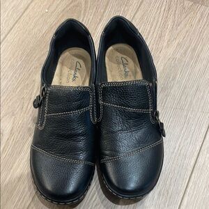 Clarks Women's Black Leather Loafers